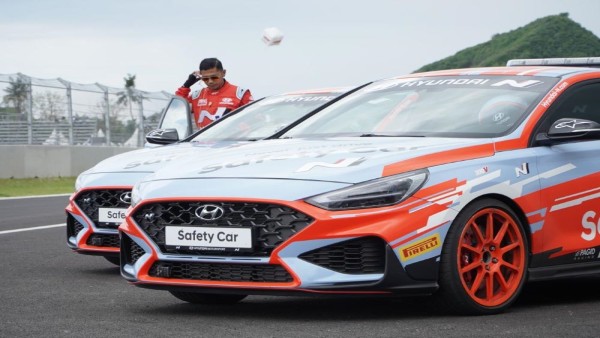 Hyundai-1637541600