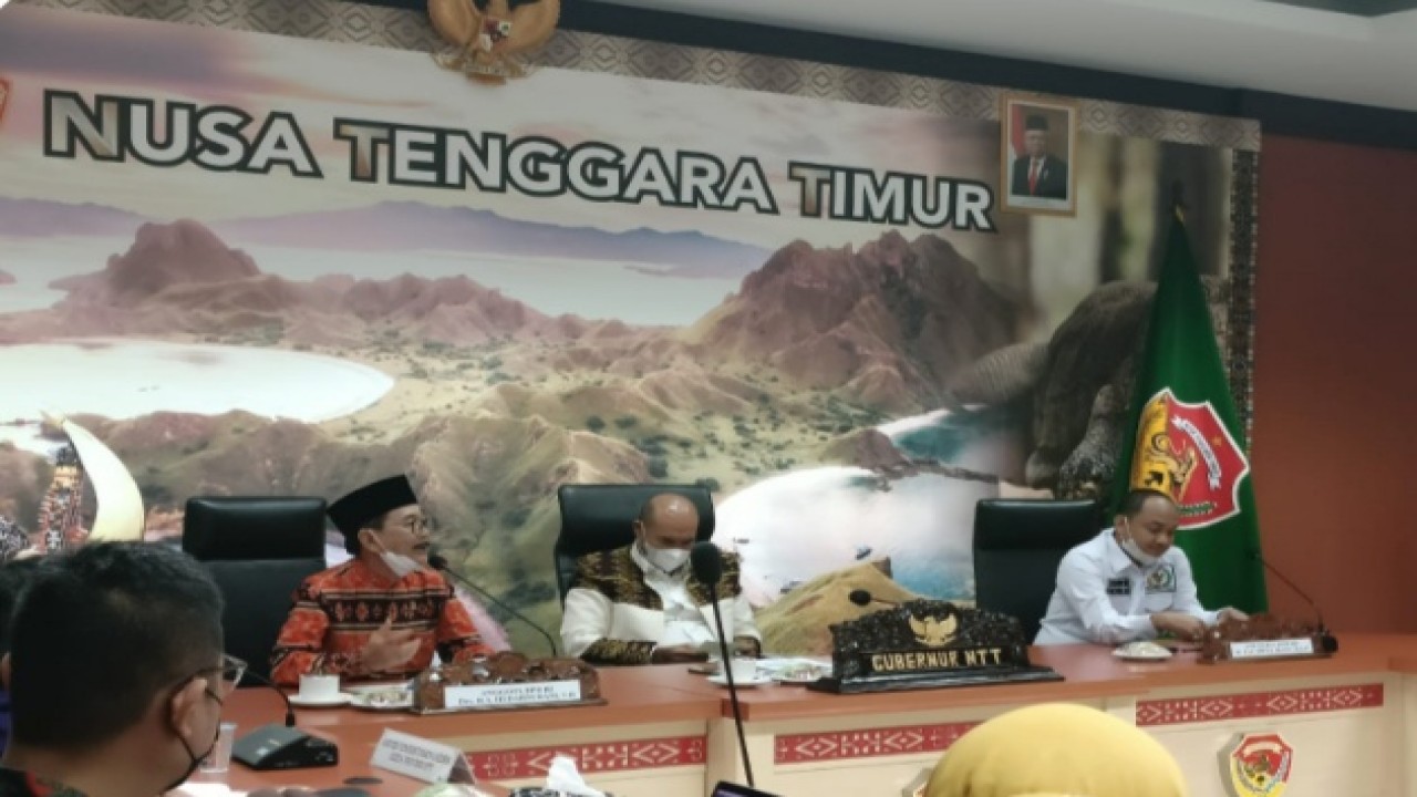 Panitia Perancang Undang-Undang (PPUU) DPD RI mengunjungi Provinsi NTT dalam rangka inventarisasi materi RUU Pemerintahan Digital. Foto (Humas Pemprov NTT)