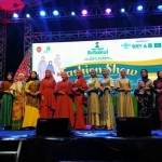 Fashion Show Busana Muslim oleh Fatayat NU DIY dalam Expo UMKM di Yogyakarta yang digelar pada 8-11 Desember 2022. (Foto dokumentasi Fatayat NU DIY)-1670810235