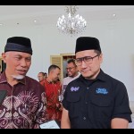 Gubernur Sumbar Mahyeldi dan penggagas Hijrahfest, Arie Untung. (ANTARA/Miko Elfisha)-1670913492