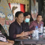 Ketua DPRD Jateng Bambang Kusriyanto (kedua dari kiri) dalam sebuah kegiatan (HO-Istimewa)-1670830990