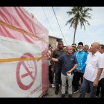 Menkop UKM Teten Masduki dalam kunjungannya di Pantai Labu, Deli Serdang, Sumatra Utara, Jumat (2/12/2022). (ANTARA/HO-Kemenkop UKM)-1670569753