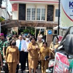 Peluncuran operasi pasar murah di Ambon, Maluku. ANTARA/John Soplanit-1670832656