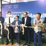 Peresmian pengoperasian penerbangan tujuan Batam-Silangit di Bandara Internasional Hang Nadim Batam, Senin (12/12). (ANTARA/Yude)-1670829282