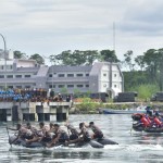 Suasana lomba dayung di markas Komando Armada III kabupaten Sorong (Antara/ HO- Komando Armada III)-1670740968