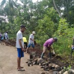 Warga Karang Sumberagung gotong royong bangun talud dengan dana BKK-1670809892