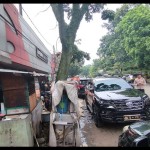 Warung nasi rames milik Didin Khairudin (60) yang berada di dekat Polsek Astanaanyar, Kota Bandung, Jawa Barat. ANTARA/Bagus Ahmad Rizaldi-1670403611