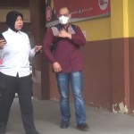 Ferry Irawan mendatangi Mapolda Jatim, Senin (9/1/2023) terkait dugaan KDRT yang dilaporkan oleh istrinya, Vanna Melinda. (ANTARA/HO-Timsus Polda Jatim)-1673256678