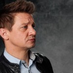 Jeremy Renner-1672723945