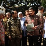 Menteri ATR/BPN beri sertifikat tanah untuk perumahan dosen Unhas-1679035577