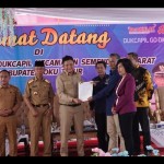 Pemkab OKU Timur sediakan pelayanan kependudukan di pelosok desa-1679388381