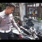 Petugas menunjuk sepeda motor hasil curian yang disita petugas. ANTARA/HO-Polres Bangkalan-1679017095