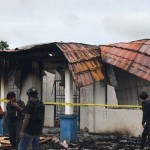 Polisi lakukan olah TKP terhadap SMPN 2 Dekai yang dibakar KKB. (ANTARA/HO/Humas Polda Papua)-1679028902