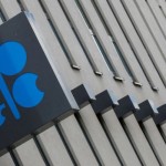 Senator AS perkenalkan kembali RUU untuk tekan produsen minyak OPEC-1678348212