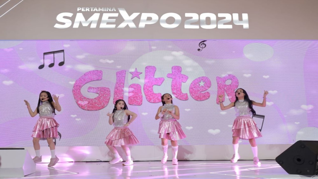 Pertamina SMEXPO 2024 di Mal Kota Kasablanka, Jakarta, hadirkan beragam kegiatan dan hiburan, salah satunya penampilan artis Glitter, Sabtu (26/10)/Foto: Istimewa