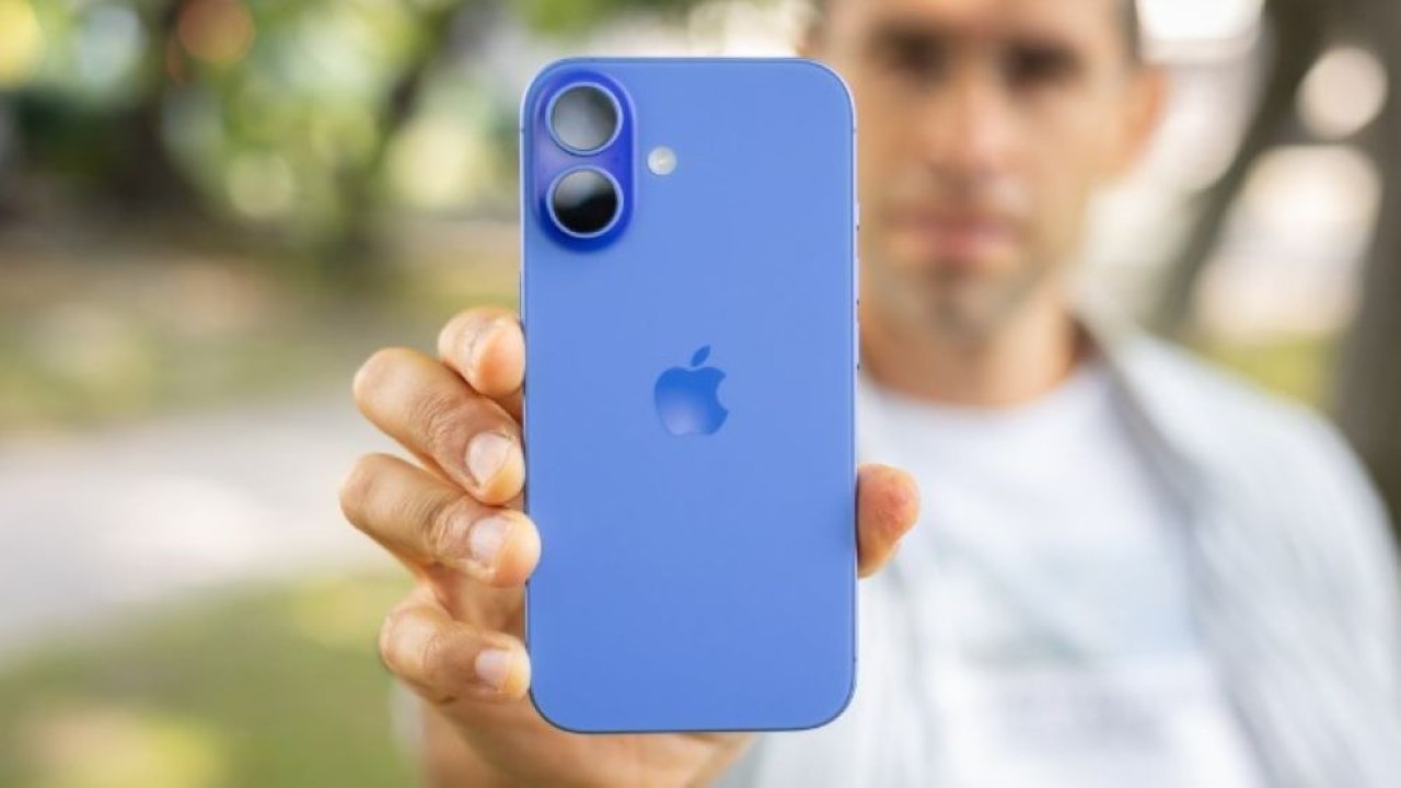 Pembaruan besar absen di iPhone 17 versi dasar. (Foto: Istimewa via Phone Arena)