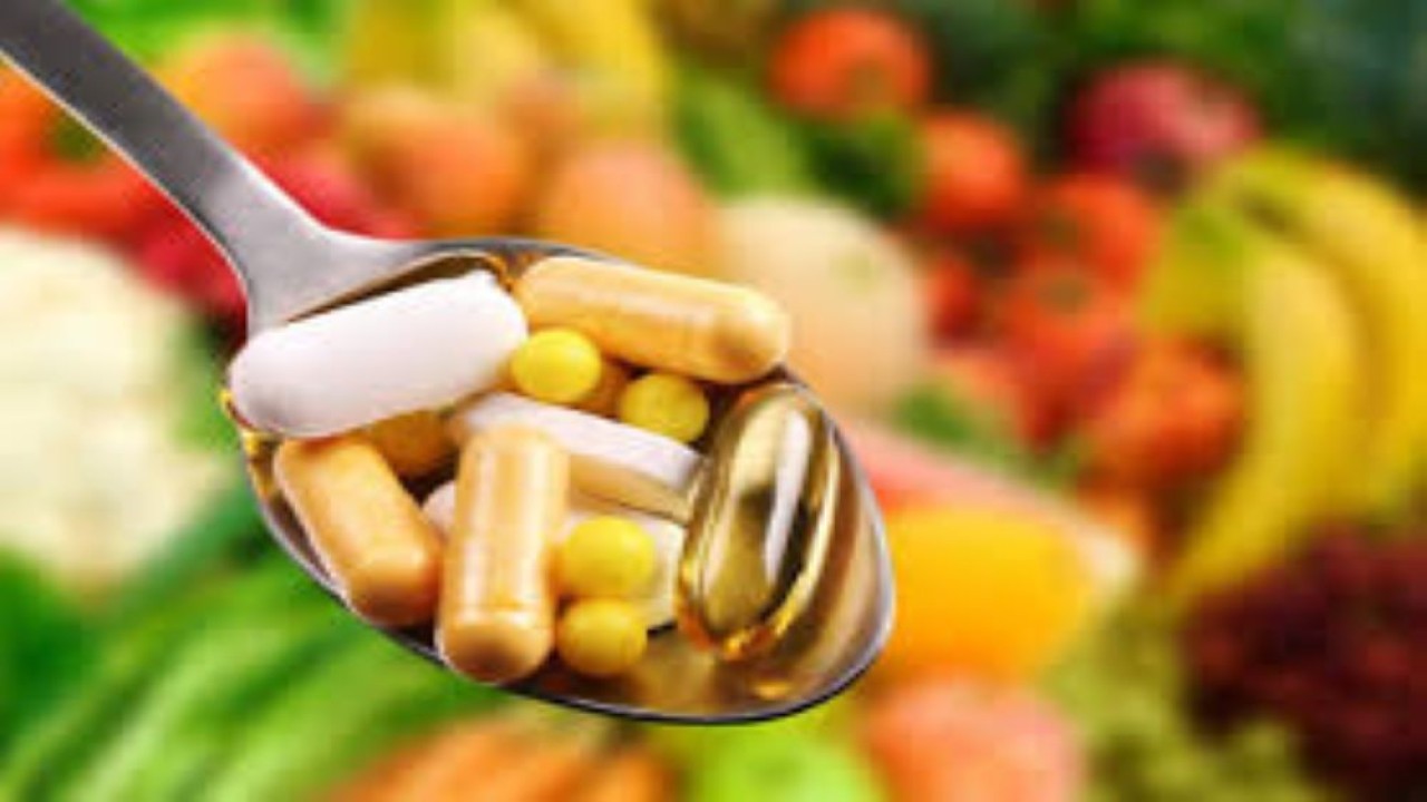 Ilustrasi pil vitamin B kompleks/ist