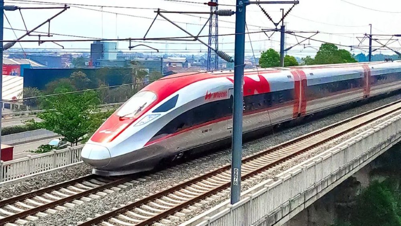 Kereta cepat Jakarta-Bandung Whoosh/ist