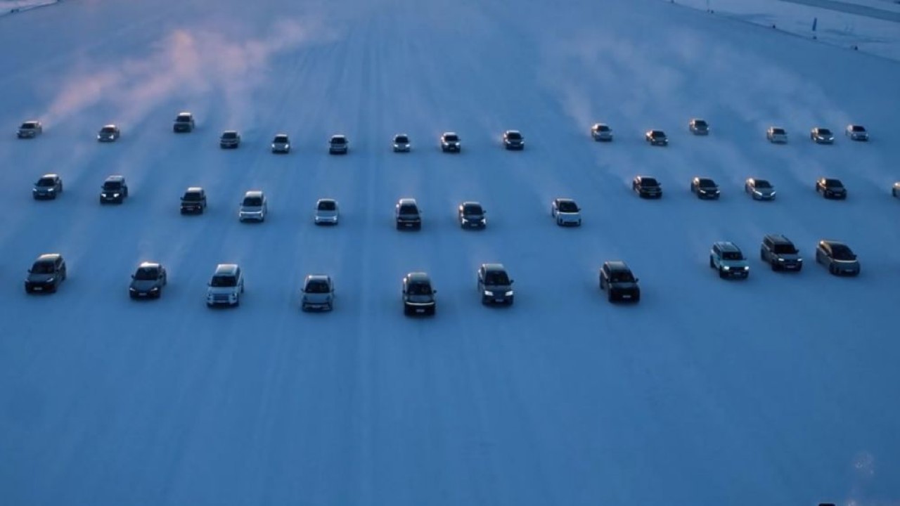 Sebanyak 67 mobil listrik diuji di suhu -25°C. (Foto: Istimewa via ArenaEV)