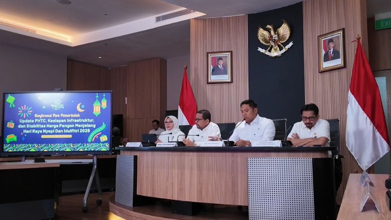 Wakil Menteri Pertanian (Wamentan) Sudaryono (kedua dari kanan) dalam konferensi pers Kesiapan Infrastruktur dan Pangan Jelang Nyepi dan Idulfitri, di Jakarta, Rabu (18/3/2026). (Foto: Dok/Istimewa/Bakom RI)