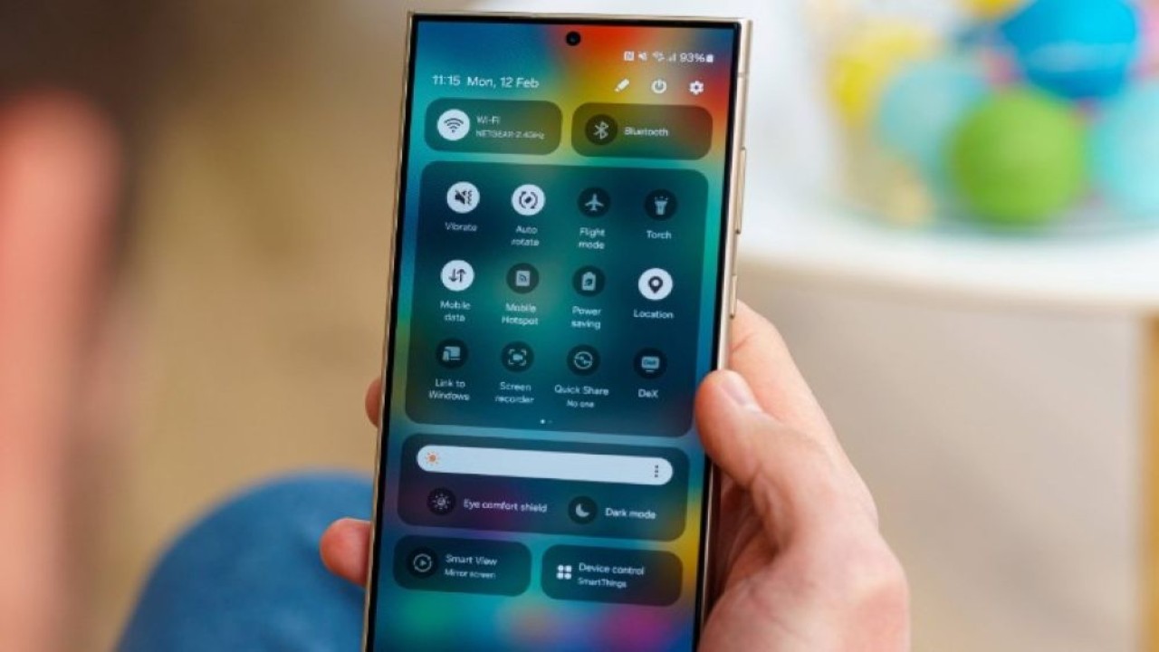 Kehadiran fitur Galaxy AI semakin memperkuat pengalaman berbasis AI di perangkat Samsung. (Foto: Istimewa via GSM Arena)