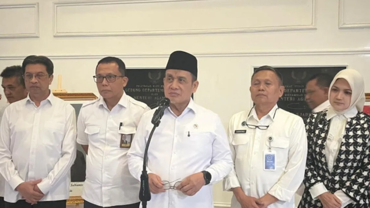 Wakil Menteri Agama Romo Muhamad Syafi'i memimpin konferensi pers kerja sama Kemenag dan BGN di Jakarta, Senin (11/5/2026). ANTARA/Asep Firmansyah (Antara)