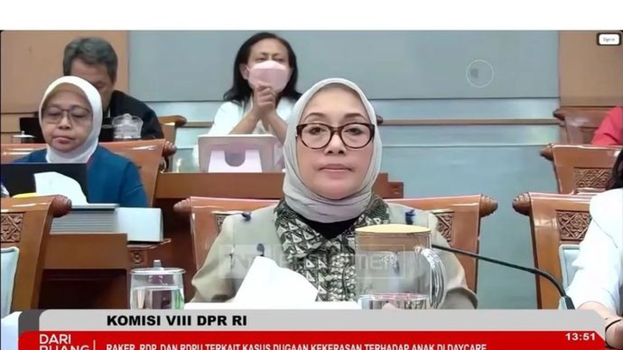Menteri Pemberdayaan Perempuan dan Perlindungan Anak (PPPA) Arifah Fauzi dalam rapat kerja dengan Komisi VIII di Jakarta, Selasa, 9 Juni 2026. (YouTube)