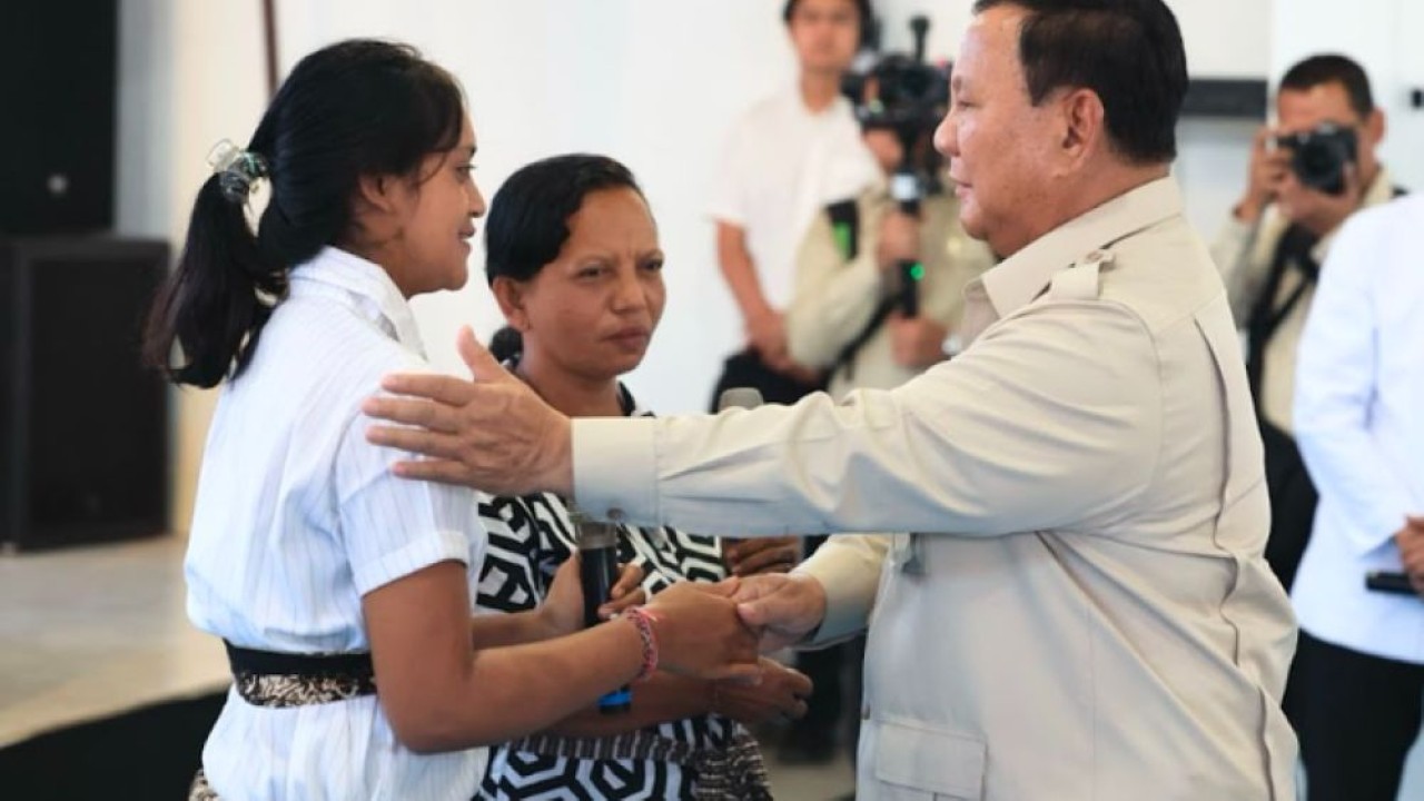 Presiden Prabowo Subianto mengunjungi Sekolah Rakyat Menengah Pertama (SRMP) 17 Tabanan, Bali, Minggu, 7 Juni 2026. (Foto: Dok/Istimewa/Bakom RI)