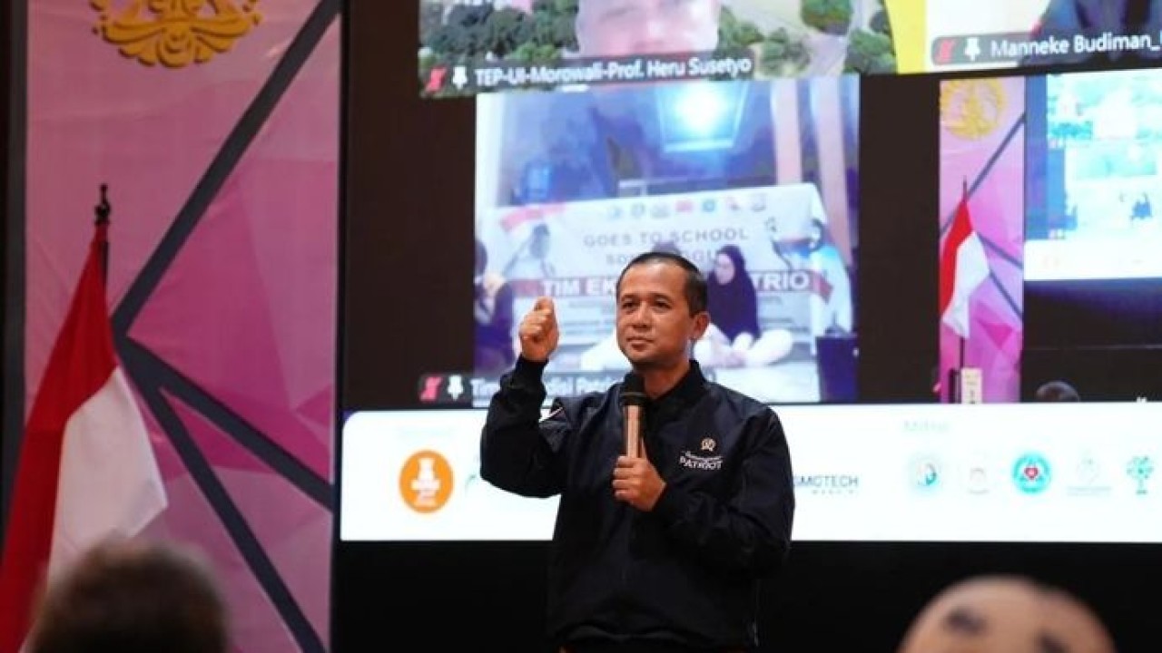 Menteri Transmigrasi (Mentrans) Muhammad Iftitah Sulaiman Suryanagara. (Antara)
