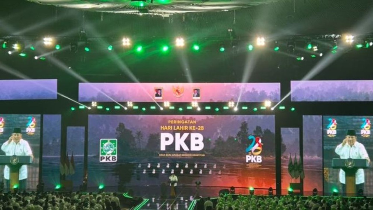 Presiden Prabowo Subianto mengaku bahagia dan terharu dapat menghadiri Hari Lahir (Harlah) ke-28 PKB di Jakarta Convention Center (JCC), Senayan, Jakarta, Kamis, 23 Juli 2026 malam. (Foto: NTVnews)
