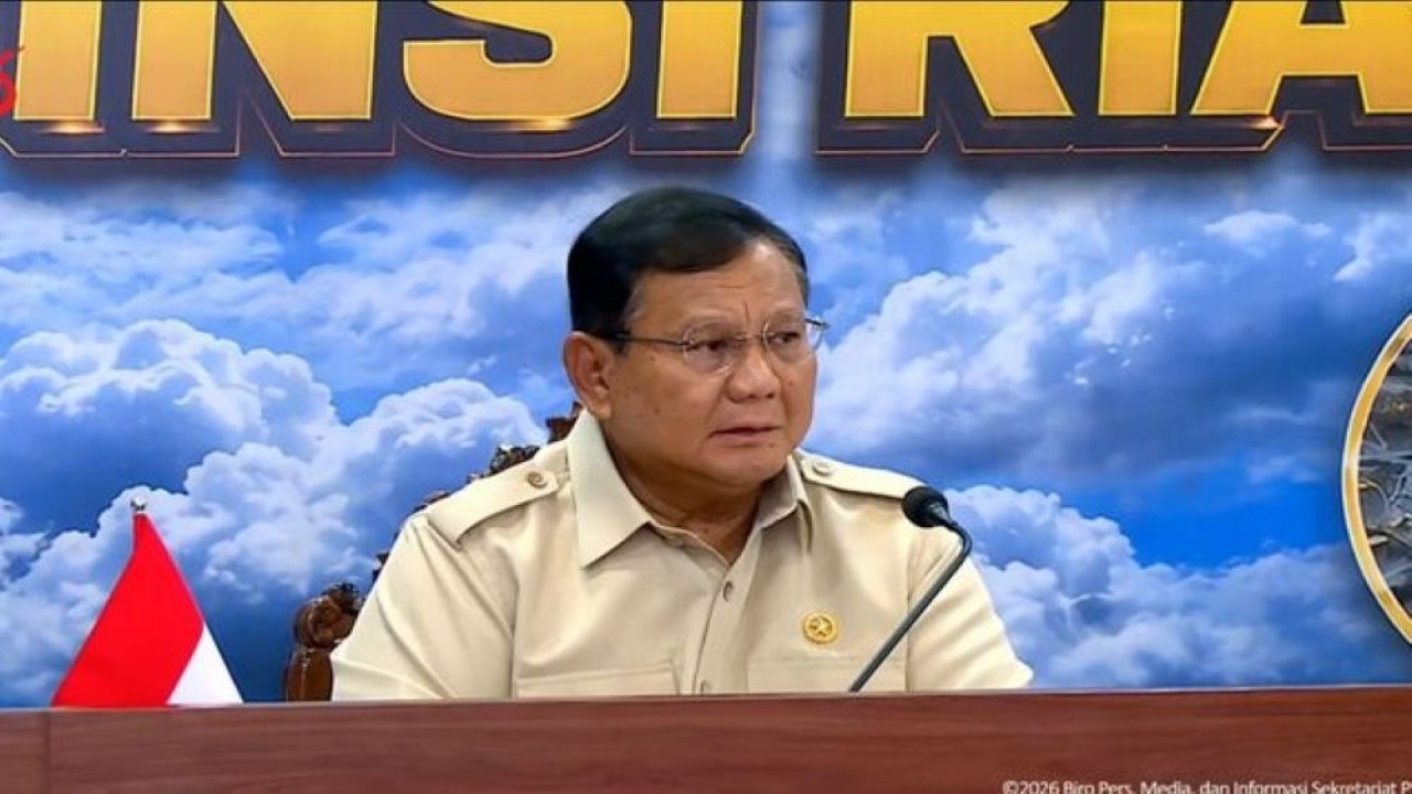 Presiden Prabowo Subianto melakukan rapat koordinasi penanganan karhutla di Pekanbaru, Riau, Senin, 24 Agustus 2026. (Foto: Istimewa)