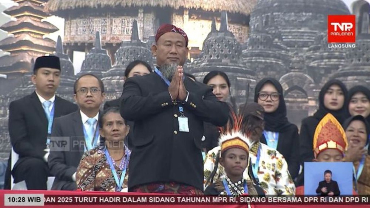 Joko Puro, petani dari Ngawi. (Foto: YouTube)
