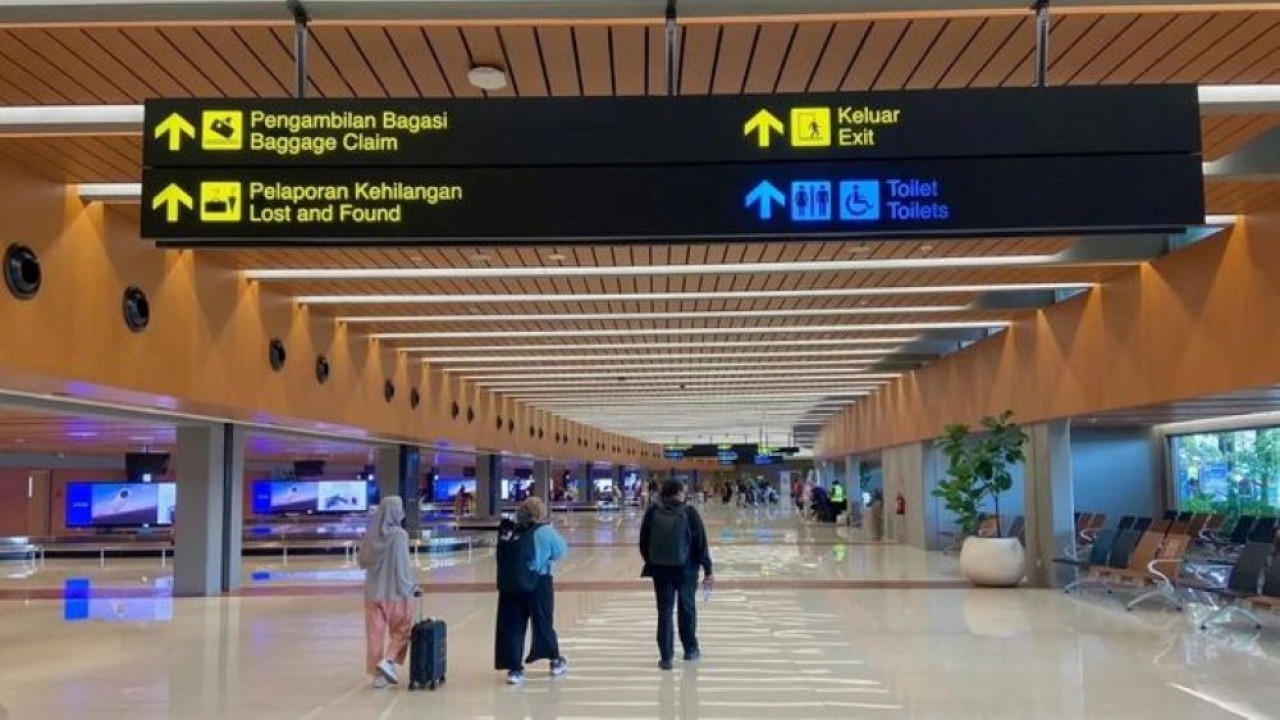 PT Angkasa Pura Indonesia (InJourney Airports) mengoperasikan kembali Terminal 1C Bandara Soekarno-Hatta, Tangerang, Banten, secara penuh mulai 12 November 2025. (Foto: Antara)